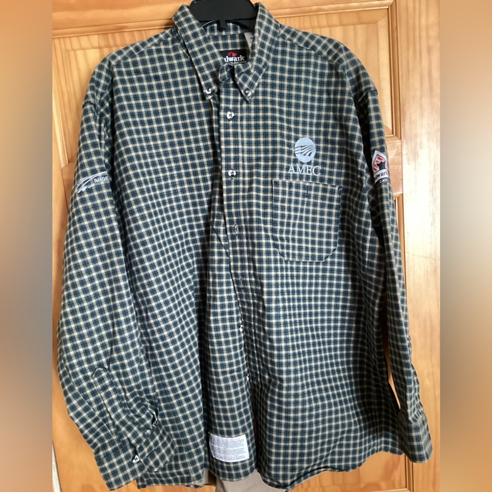 New without tags Bulwark Flame resistant button down  shirt